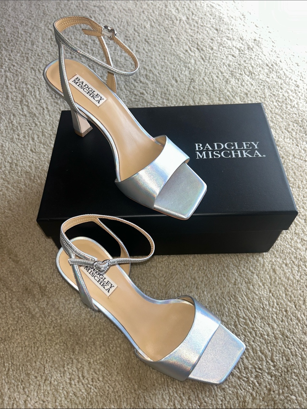 Badgley Mischka Cady Iridescent Silver Ankle-Strap Heels. NWT. Size 8
